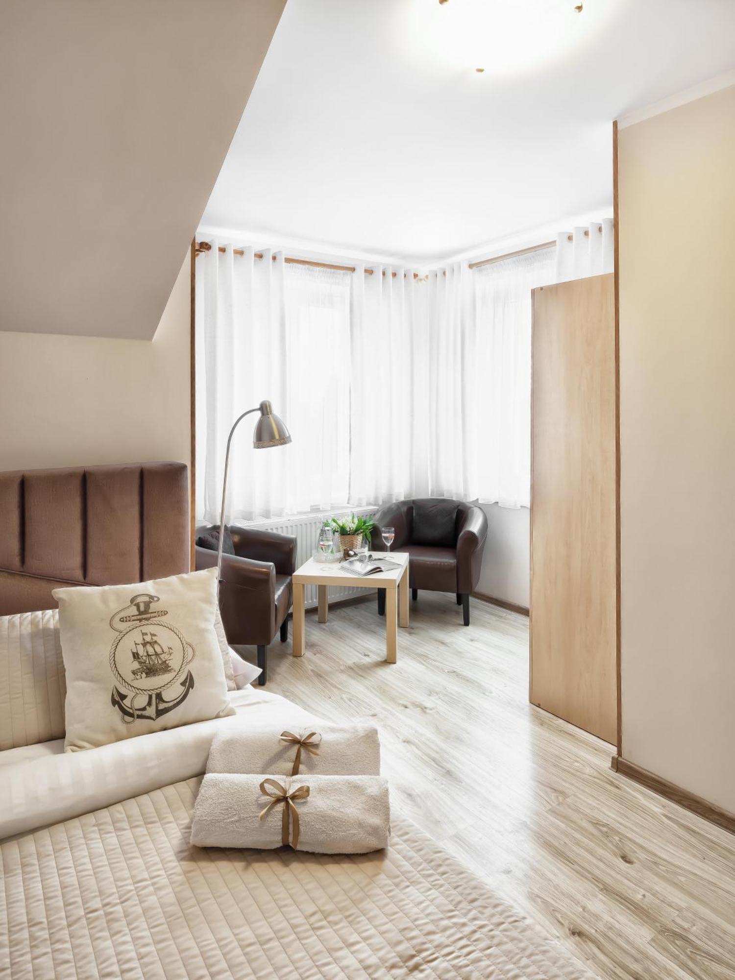Willa Kapitanska I Willa Marynarska Łeba Chambre photo